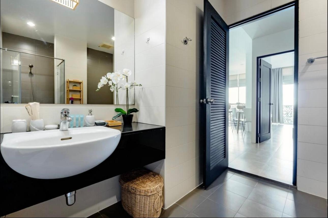 Karon Hill Family Apart 72 M2 Seaview Exteriör bild